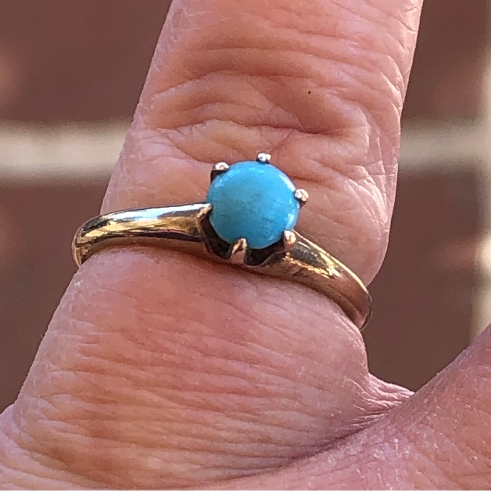 Antique 10k Yellow Gold Turquoise Solitaire Ring